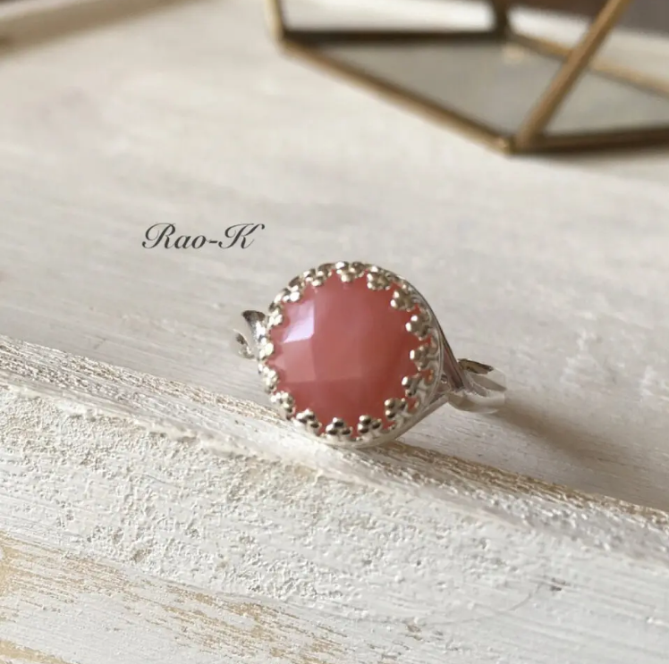 ✨ヨーロピアン・アンティーク調リング〜ピンクオパール