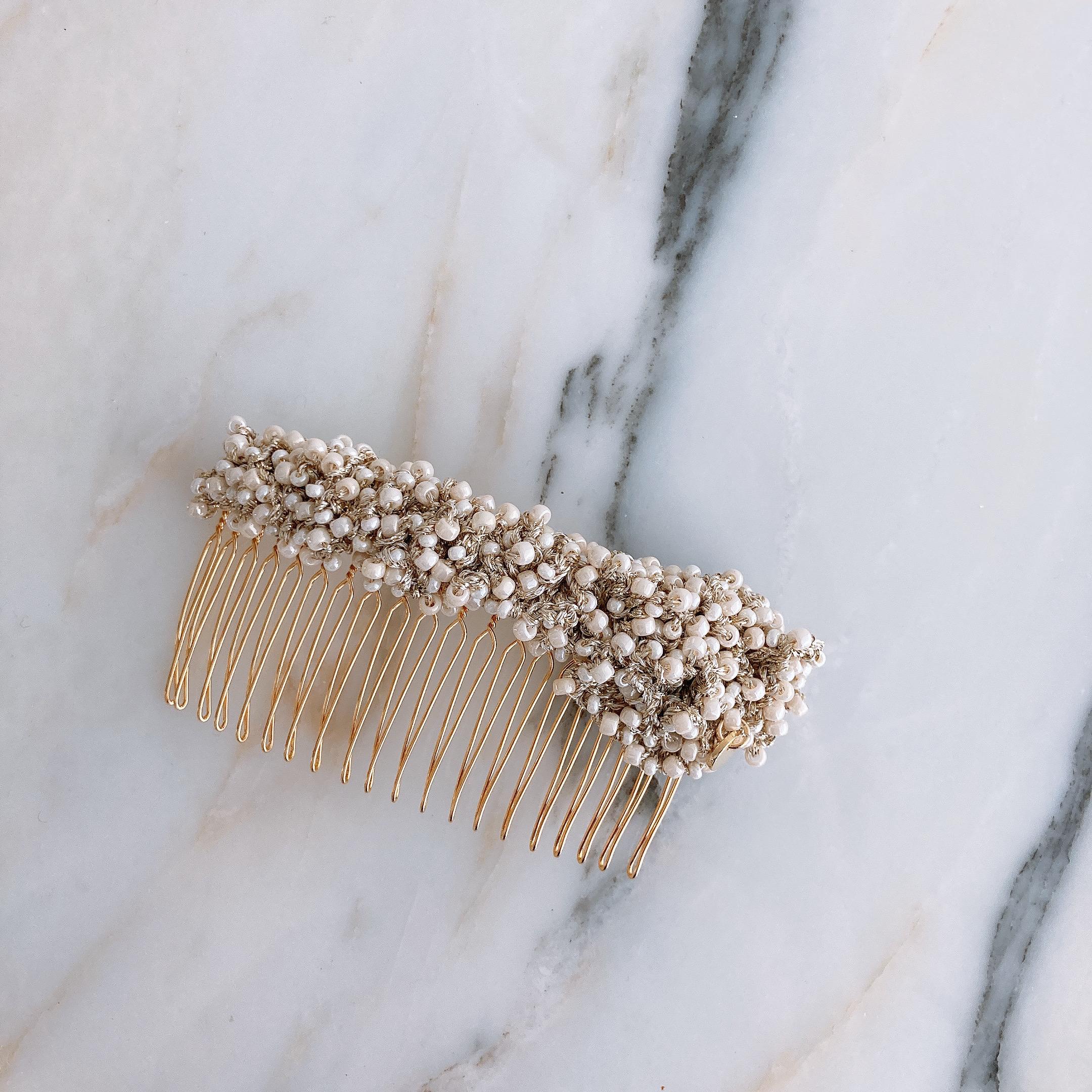 マジックフラワーヘアコーム