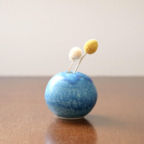 陶器の球体一輪挿し ブルーマット 一輪挿し・花瓶・花器 TSUCHI
