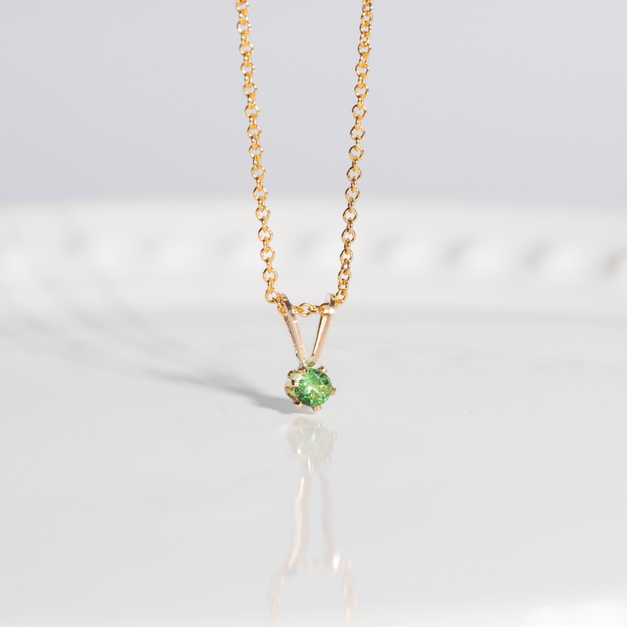 【再販】ツァボライト◇グリーンガーネット ネックレス◇1月誕生石◇金属アレルギー対応◇緑◇天然石◇宝石カット