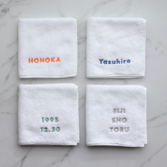 【ゴシック体】メッセージ刺繍ハンドタオル  ハンカチ イニシャル 名前入れ 文字入れ モノトーン シンプル 13枚目の画像