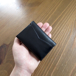 5種類の革を手縫いで仕上げた小さい財布　ミニ財布　マルチケース　手のひらサイズ　革財布 カードケース 2枚目の画像