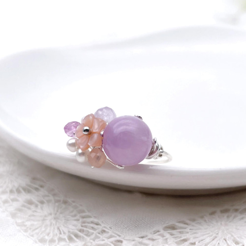 Cherry blossoms - クンツァイト ピンクシェル と4種の天然石の