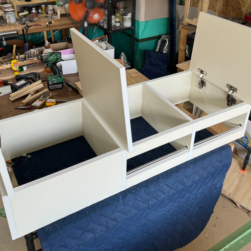 3種有り】木目を活かしたタオルストッカー 棚・シェルフ・ラック