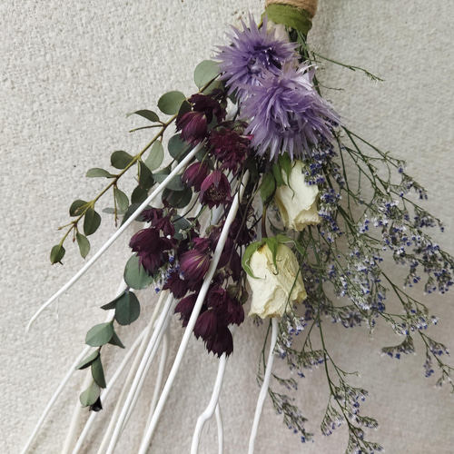 送料無料）ドライフラワースワッグ&ブーケ 白い枝と、 ドライフラワー