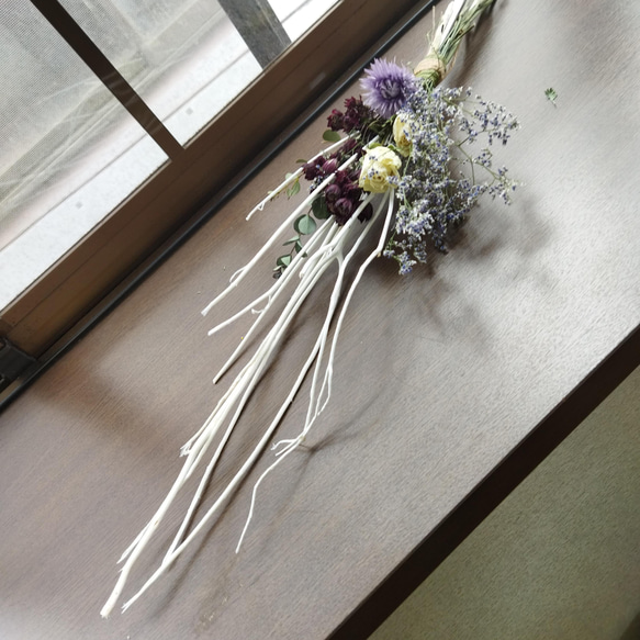 送料無料）ドライフラワースワッグ&ブーケ 白い枝と、 ドライフラワー