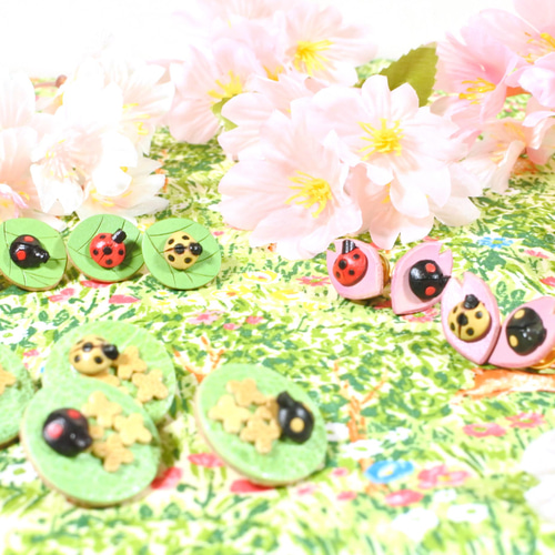 春の福袋】ほぼ実物大！てんとう虫のピンバッジ 春/葉っぱ・桜・菜の花