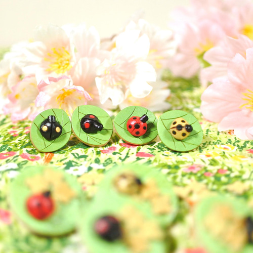 春の福袋】ほぼ実物大！てんとう虫のピンバッジ 春/葉っぱ・桜・菜の花