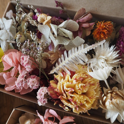 花材　詰め合わせ♥️一箱 7枚目の画像