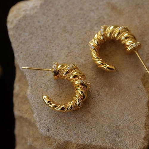 高品質　ラグジュアリー　オシャレ　ピアス　Schiaparelli 高品質 ラグジュアリー オシャレ ピアス Schiaparelli 楽天市場