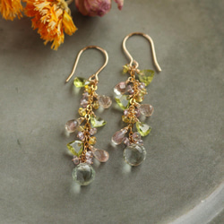 俄勒岡日光石和切面橄欖石等春季色耳環（耳環可更換） 第9張的照片
