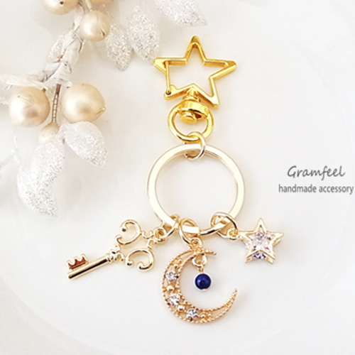 天然石ラピスラズリ＆月** の小さなキーホルダー＊ キーホルダー