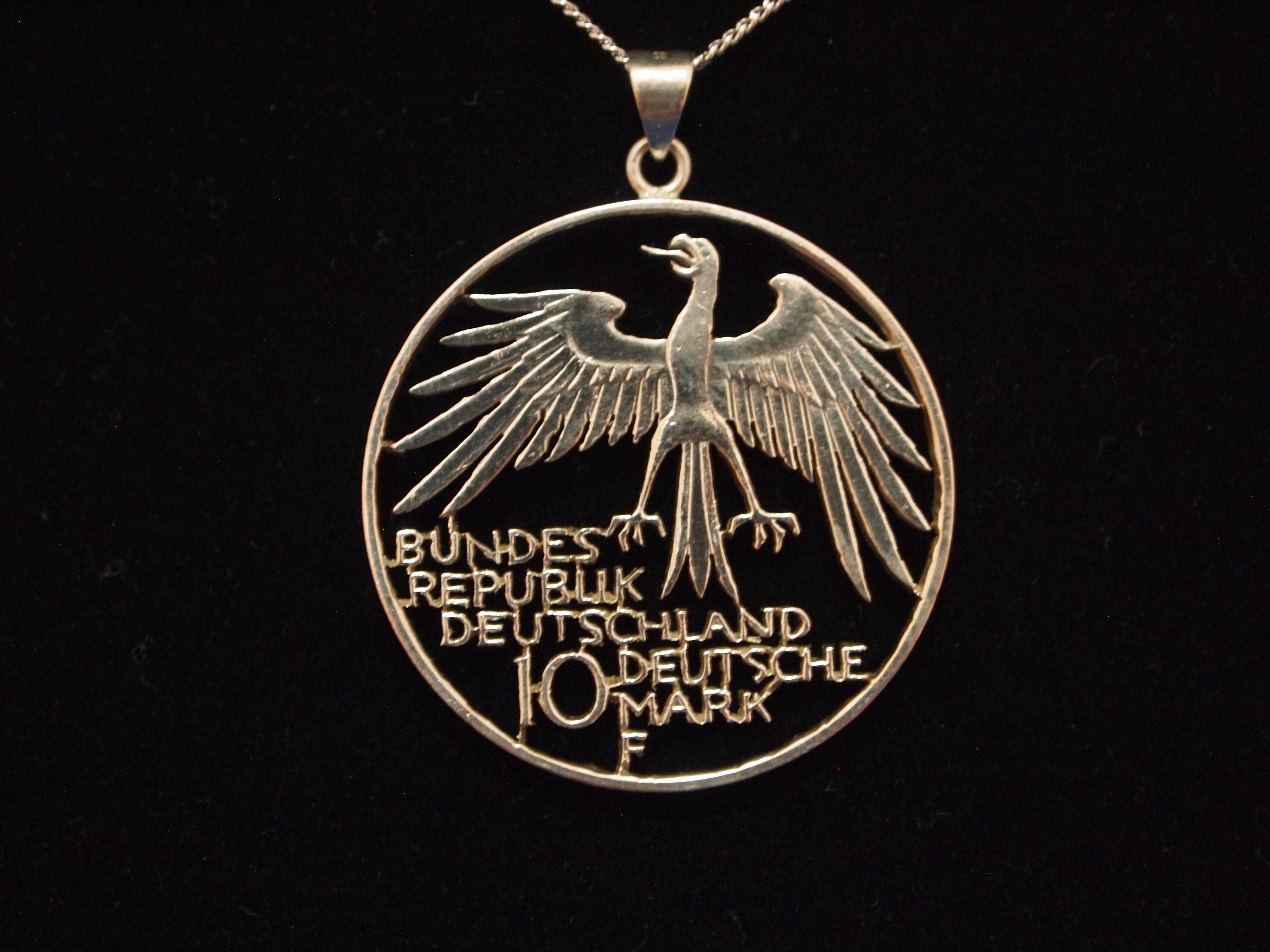 銀貨カットペンダント 西ドイツオリンピック記念10マルク銀貨