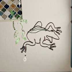 大笑いカエル モビール 鳥獣戯画 サンキャッチャー 和風 シンプル インテリア 蛙 かえる 和室 寝室 2枚目の画像