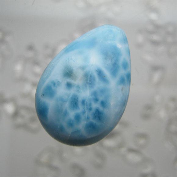 ラリマールース　【送料込】　LMR300　ドミニカ共和国の石研磨職人の旦那から送ってもらってます　larimar　直輸入