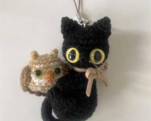 黒猫＆ミミズク＊あみぐるみ♡キーホルダー・ストラップ・ボール