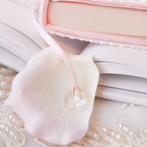 送料無料》ガーリーで可愛い文庫本ブックカバー♡ラップコレクション