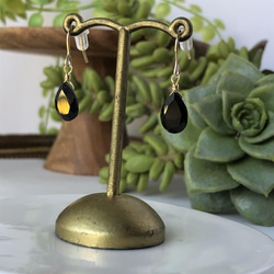 【silver925 18KGP】天然石ブラックスピネルのキラッとクールピアス(イヤリング) 6枚目の画像