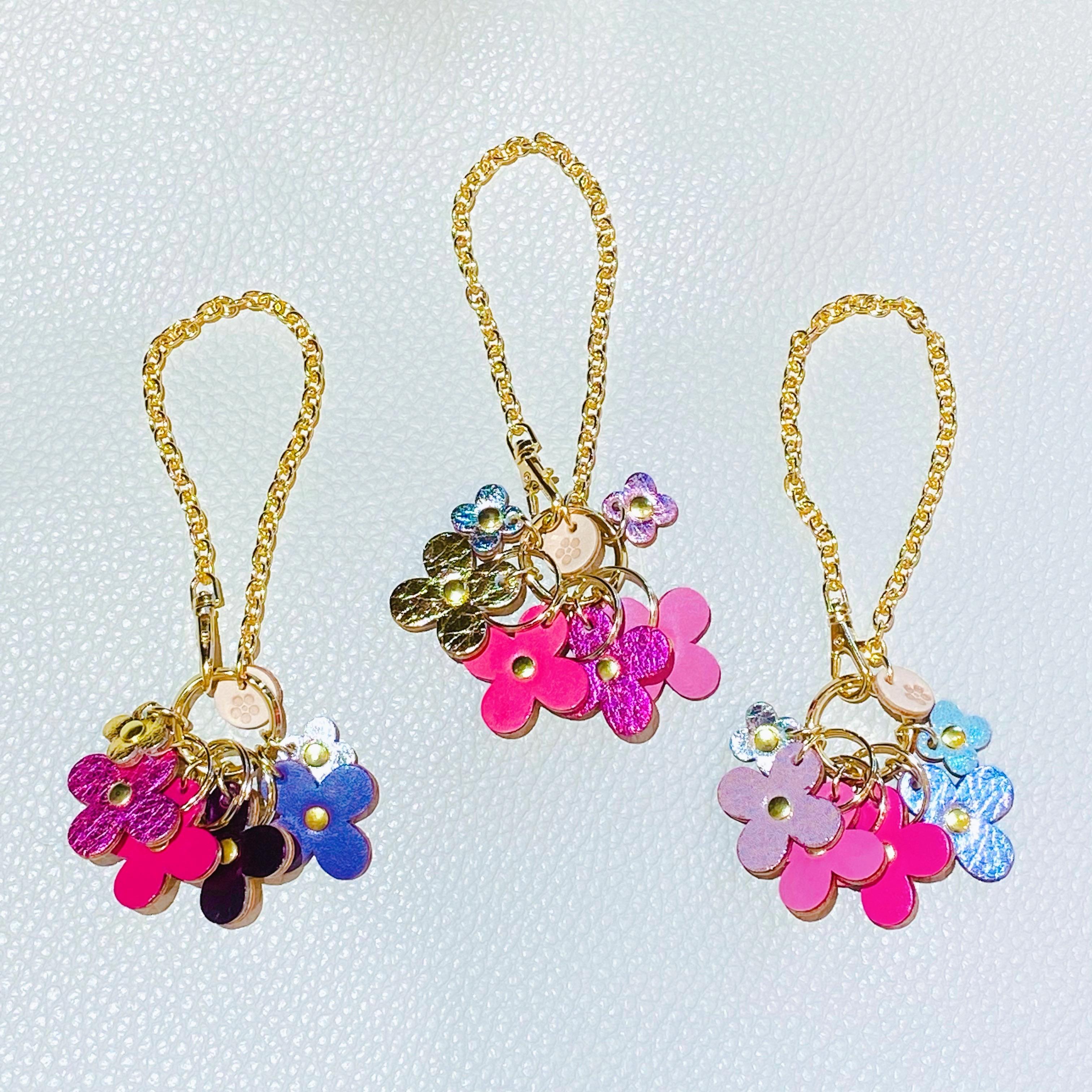 【¥6,600→¥5,280お得価格セットK】4flowersバッグチャーム×3セット(プレゼント用袋付)ピンクカラー