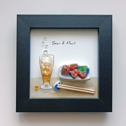 〈ビールとお肉〉天然石・シーグラスアート 1枚目の画像