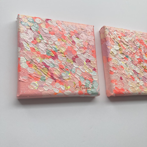 【原画・送料無料】一辺約10センチの小さな絵　2つセット抽象画　桜　キャンバス「ちいさな春」 4枚目の画像