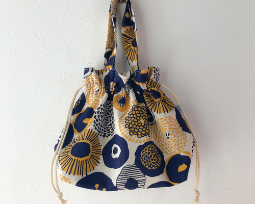 ハンドメイド 保冷バッグ レッスンバッグ 巾着 トートバッグ 花柄 Amazon｜アットファースト 保冷保温ランチバッグ 巾着トート