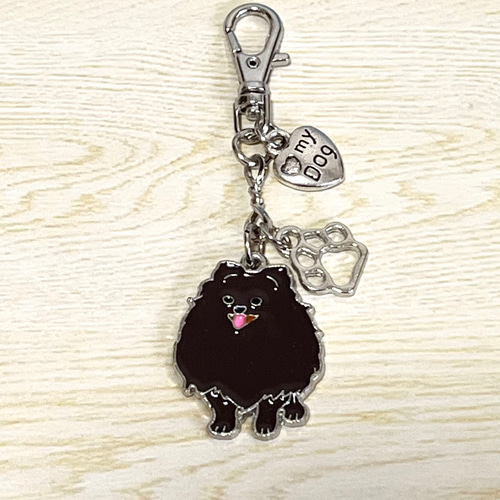 人気❤︎【送料無料】♡ うちの子 わんこチャーム ポメラニアン〈茶