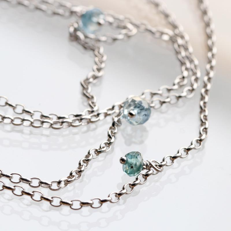 アクアマリン／カイヤナイトのロングネックレス