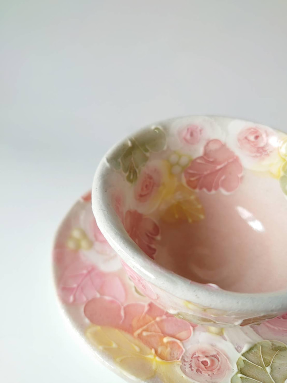 工房ゆずりは　茶菓セット　デフォルメされたピンクの薔薇が綺麗なうつわ　釉彩ローズ　45620 13枚目の画像