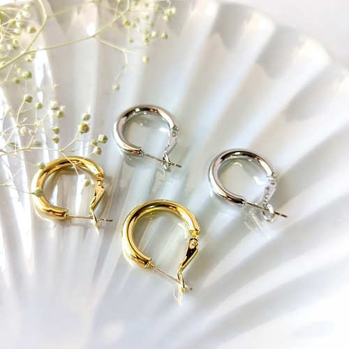 4個】 【ゴールド】925Silverポスト 20mm 太め フープ ピアス 小ぶり