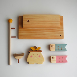 木製の小さなこいのぼり＆かぶとの子ども【五月人形】【こどもの日】 3枚目の画像
