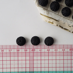 フランス製アンティークくるみボタン ブラック 3個セット 3枚目の画像