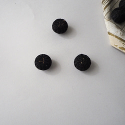 フランス製アンティークくるみボタン ブラック 3個セット 2枚目の画像