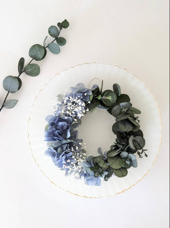 ミニリース紫陽花とユーカリ　ブルーライム　ふわふわ 9枚目の画像