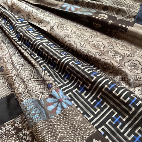 アンティーク大島紬のパッチワークスカート 龍郷青 裏地付き 着物