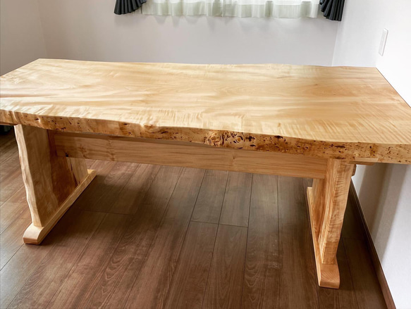 栃一枚板テーブル　オーダーメイド 