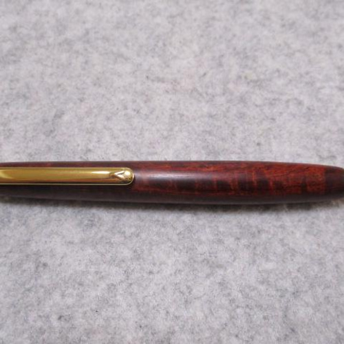 YI工房　木製シャープペンシル　老紅木　トチ 045d3ea6db71fb987118362d57afcc