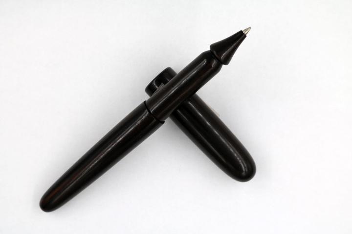 ボールペン　縞黒檀