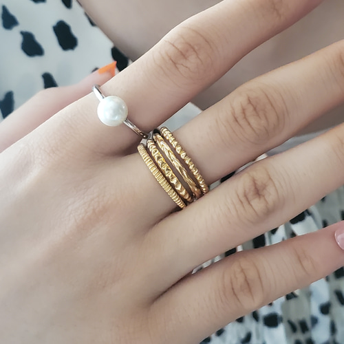 選べる貝パールリング華奢ミニパールリングRS-200 指輪・リング Ring