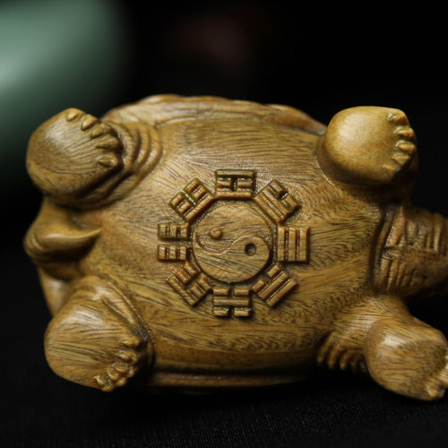 木の彫り物　亀 楽天市場】亀 木彫り 置物【匠の木彫り 木の 亀(かめ
