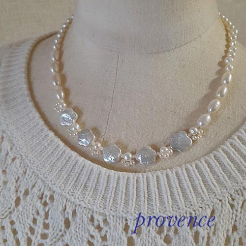 K18 淡水パール 花モチーフ ネックレス 楽天市場】【3日以内出荷】ボタニカルモチーフ 淡水パール