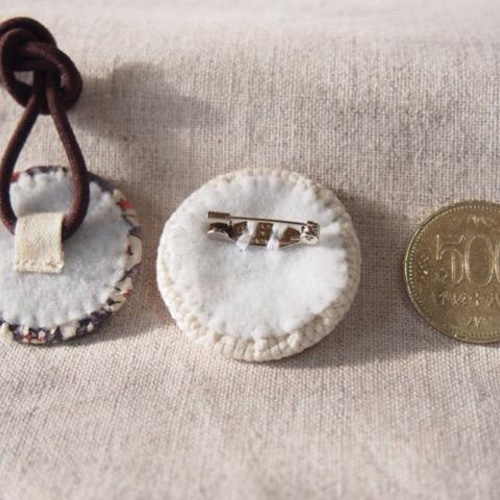 刺繍ブローチ 菜の花 ヘアゴム可 くるみボタン 送料無料 ブローチ 塩