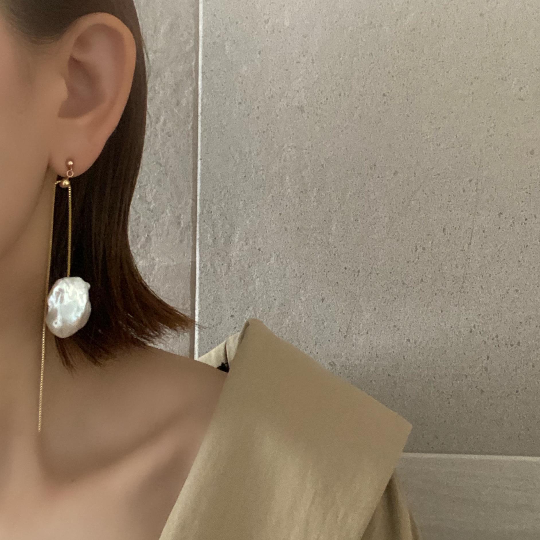バロックパール　ロングチェーン　ピアス　イヤリング
