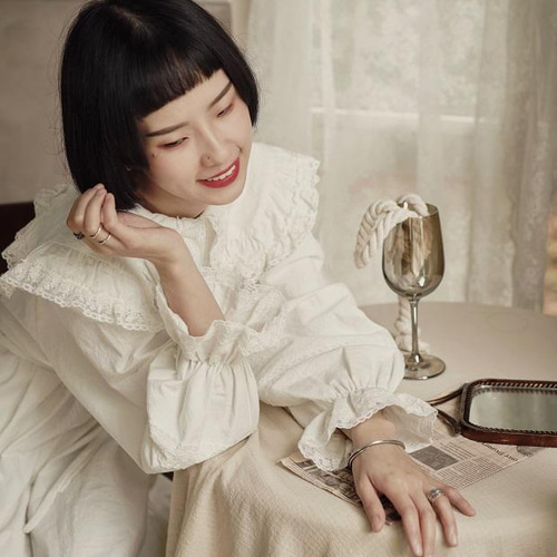 FRECKLE ホワイト フリル袖 ワンピース FRECKLE ホワイト フリル袖 ワンピース