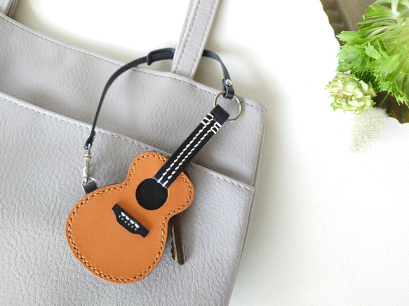 【名入れ】ミニチュア【ギター】キーカバー＆ピックケース バッグチャームやキーホルダーとしても！※袋ラッピング無料 9枚目の画像