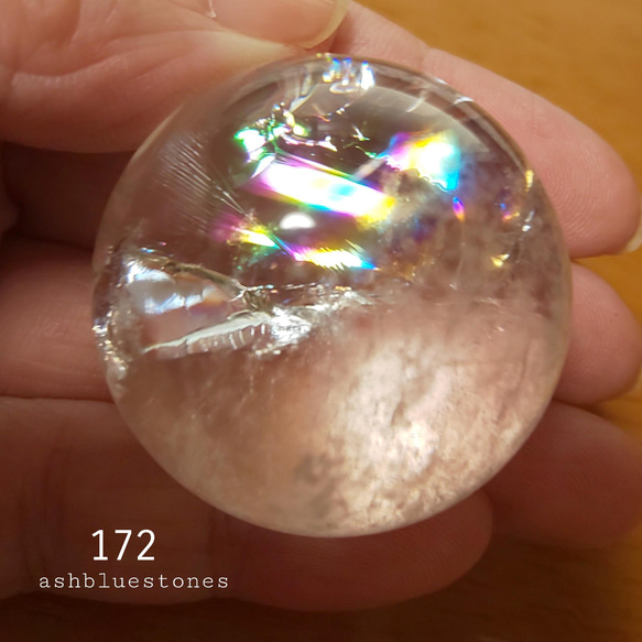 レインボー水晶 スフィア 34.5mm 58.1g(172) 6枚目の画像