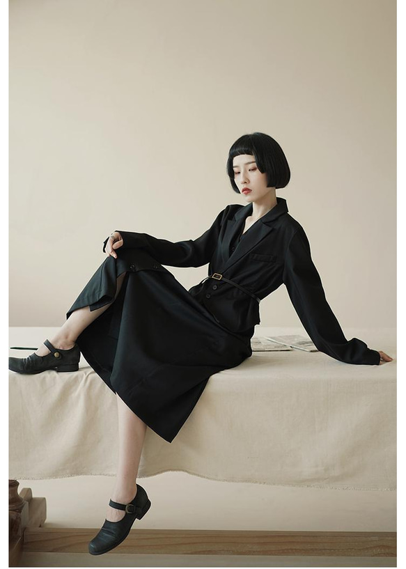 黑色 酷感復古vintage御姐風西裝 日暗黑翻領休閒短款長袖外套(不含腰帶) 第5張的照片