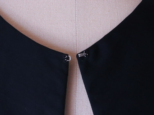 【つけ襟】セーラーカラー風！四角形の付け襟【黒】 6枚目の画像