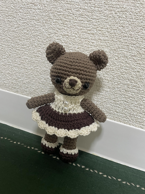 【送料無料】癒しのあみぐるみ　靴を履いたくまちゃん　ハンドメイド 3枚目の画像