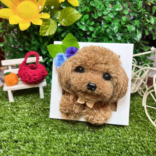 ⭐︎壁掛けトイプードル ♪ 羊毛フェルト 犬ぽんぽん⭐︎ ぬいぐるみ  